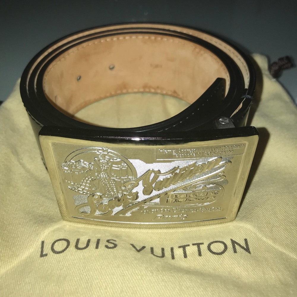 Louis Vuitton men belt